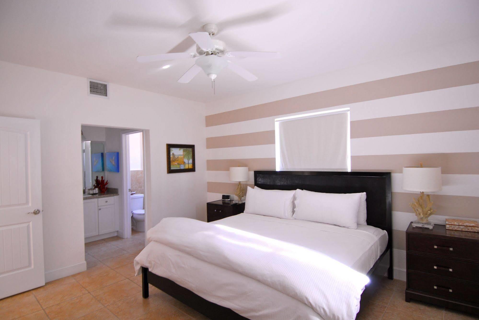 Resorts World Bimini Bailey Town  ภายนอก รูปภาพ